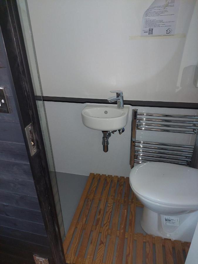 Luxury Glamping Anthropod-Ben Cleugh-With Hot Tub Hotel Clackmannan Exterior foto