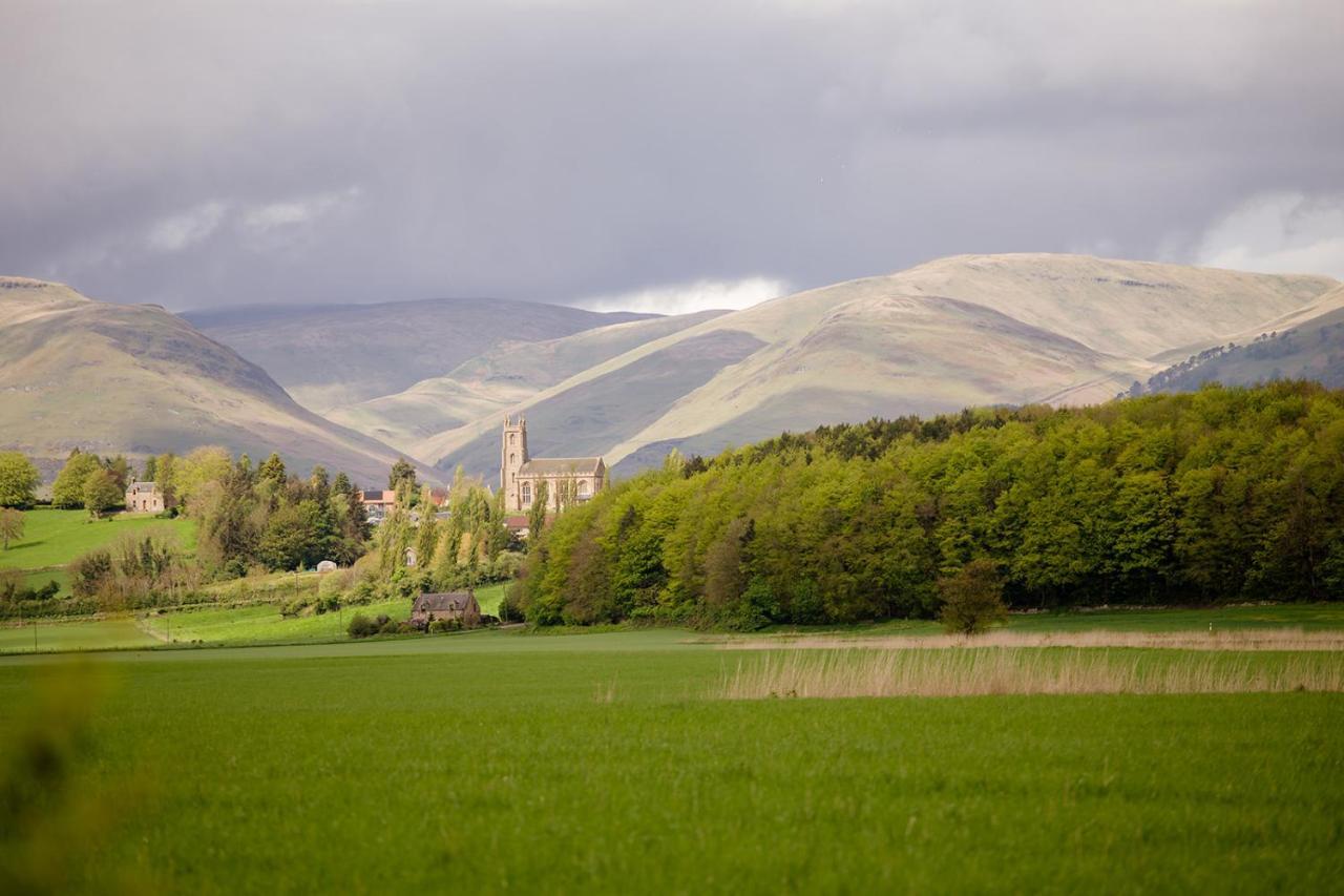 Luxury Glamping Anthropod-Ben Cleugh-With Hot Tub Hotel Clackmannan Exterior foto
